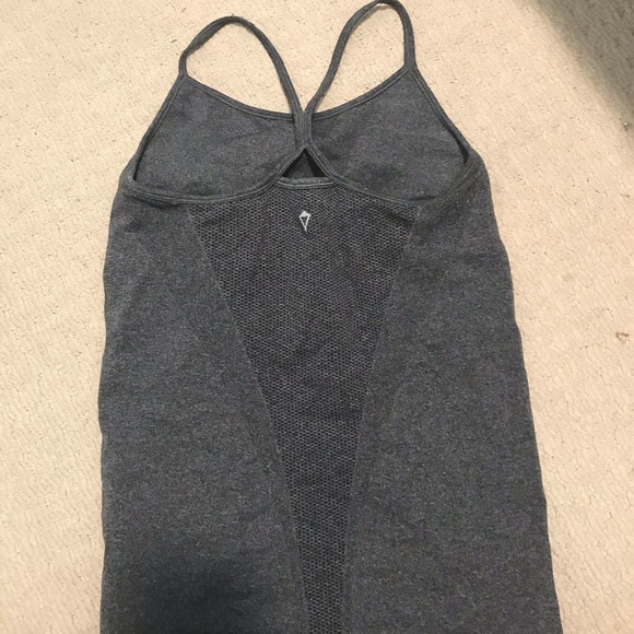 Ivivva tank Top - Picture 2 of 3